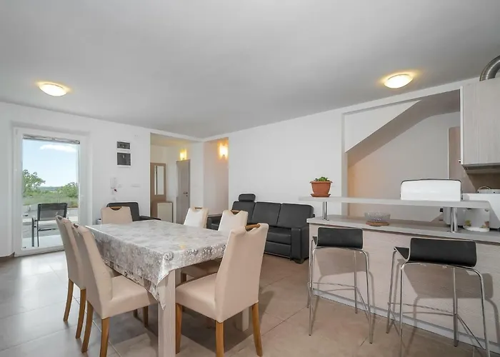 Ferienhaus Mario 2 By Interhome