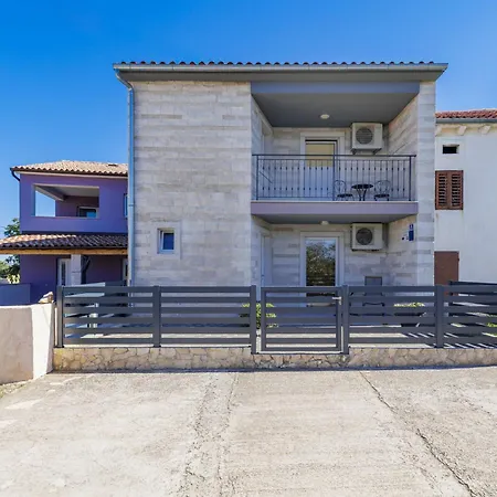 Mario 2 By Interhome Vakantiehuis