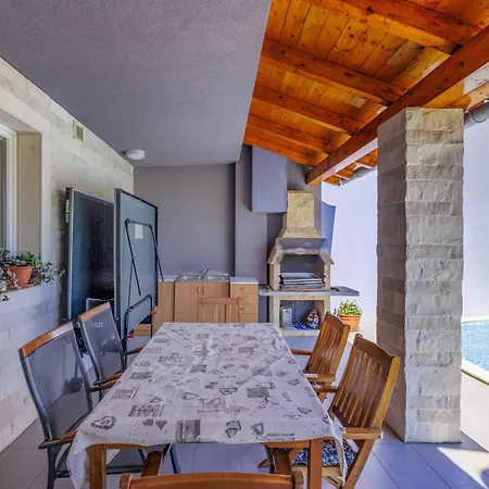 Vakantiehuis Mario 2 By Interhome *