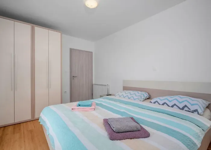 Mario 2 By Interhome Hreljici